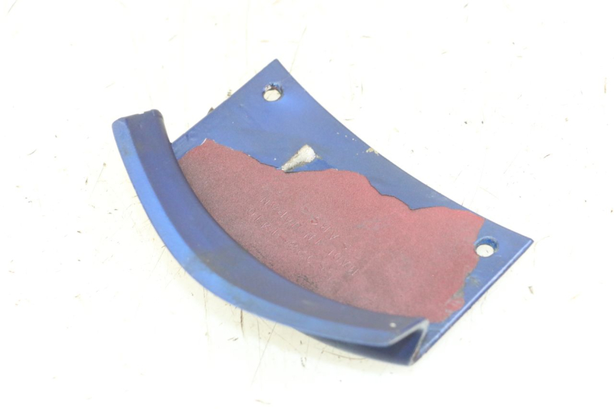 photo de Złącze owiewki przedniej KAWASAKI ZR7 ZR-7 S 750 (1999 - 2004) - Zbliżenie techniczne