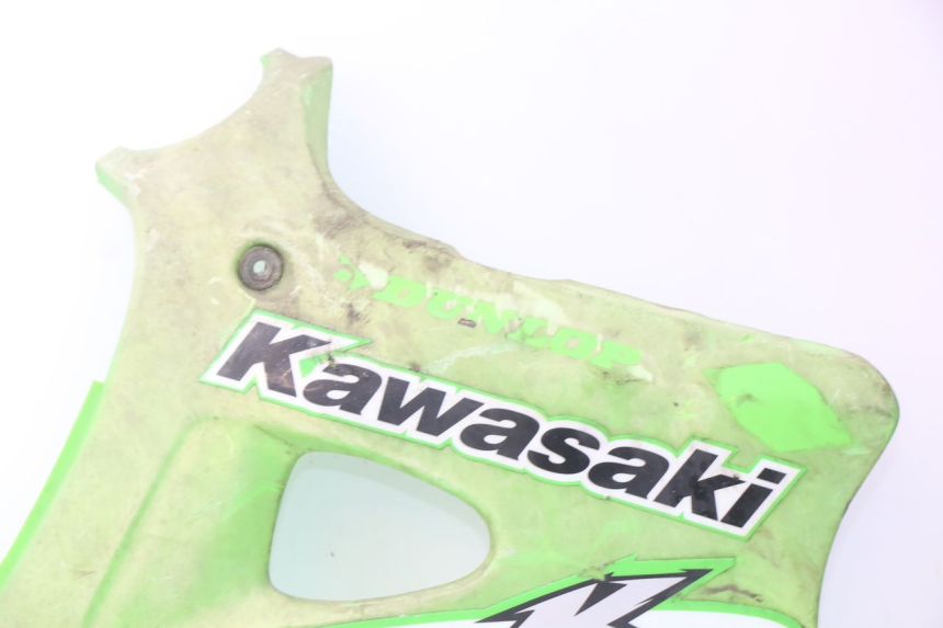 photo de Złącze owiewki przedniej KAWASAKI KX 250 (1994 - 1998) - Oznaczenia i referencje