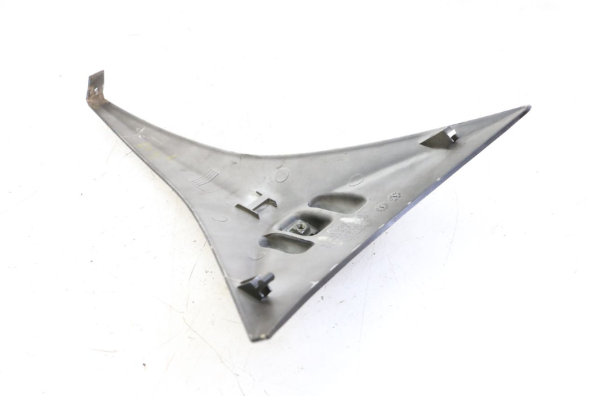 photo de Złącze owiewki przedniej KYMCO DINK STREET 125 (2009 - 2014) - Szczegół części