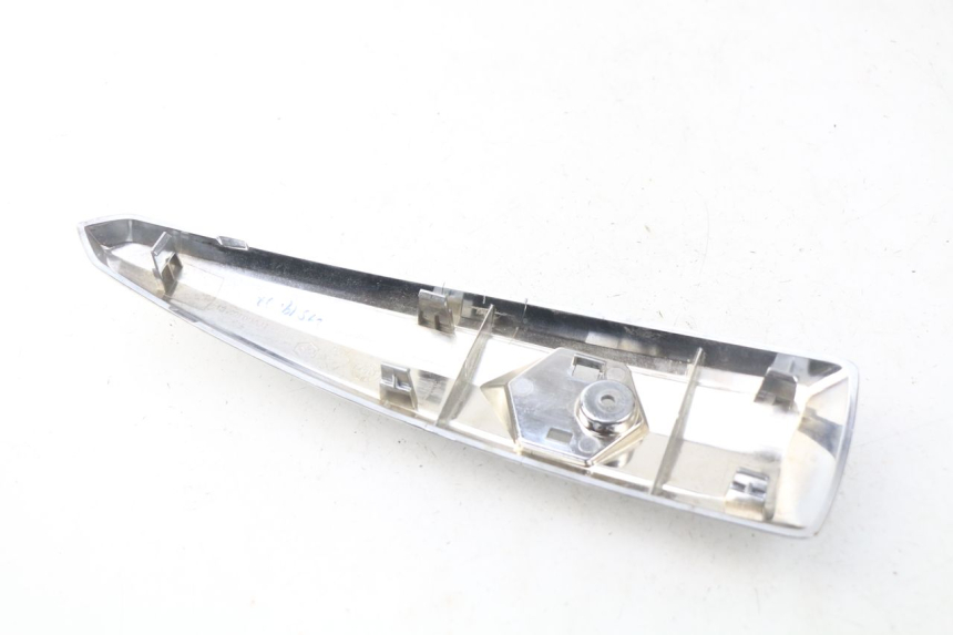 photo de Złącze owiewki przedniej PIAGGIO LIBERTY IGET 4T 50 (2015 - 2020) - Stan powierzchni