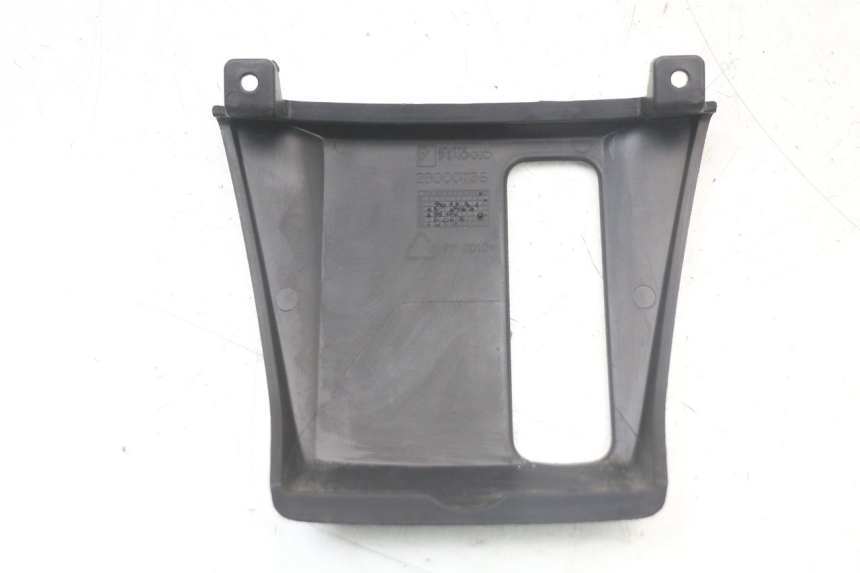 photo de Złącze owiewki przedniej PIAGGIO MP3 HPE 350 (2018 - 2020) - Zoom stanu zużycia