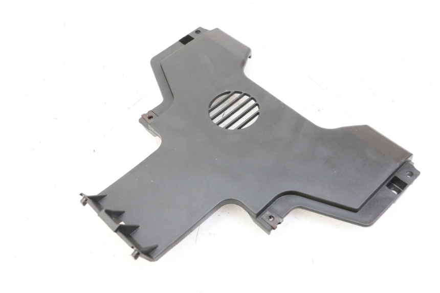 photo de Złącze owiewki przedniej PIAGGIO MP3 500 (2014 - 2017) - Widok główny