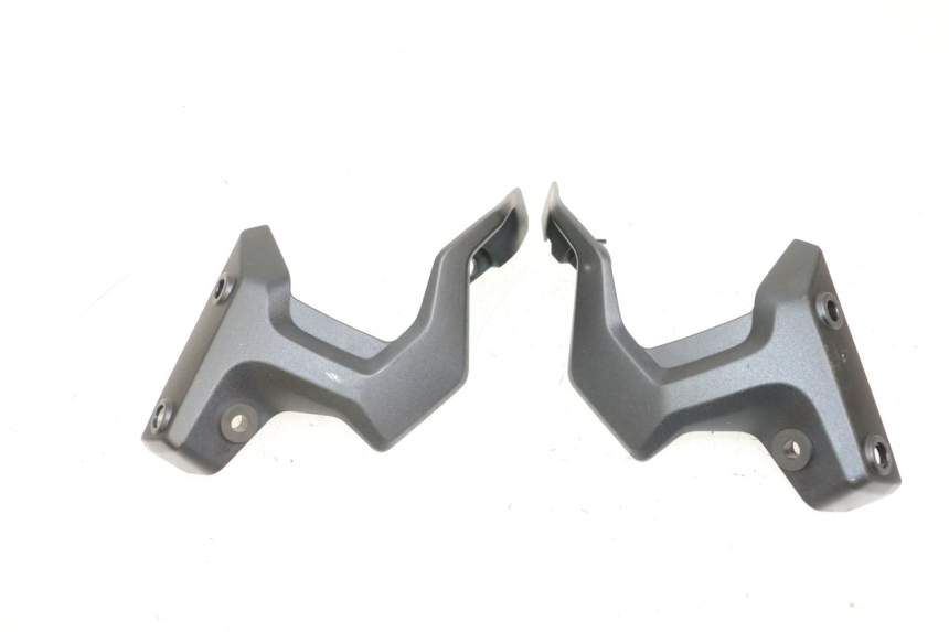 photo de Złącze owiewki przedniej YAMAHA MT-07 MT07 ABS 700 (2018 - 2020) - Szczegół części