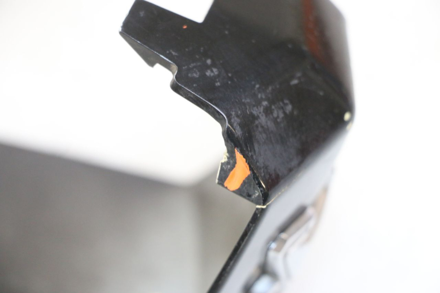 photo de Złącze owiewki przedniej PEUGEOT CITYSTAR 2T 50 (2018 - 2021) - Inny kąt widzenia