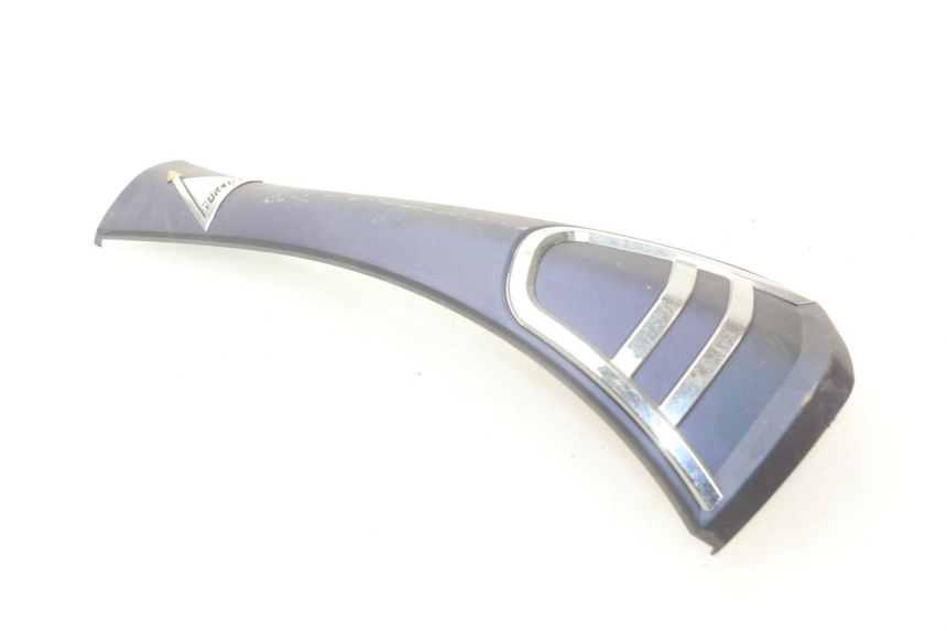 photo de Złącze owiewki przedniej TURBHO RP 50 (2018 - 2022) - Punkty mocowania