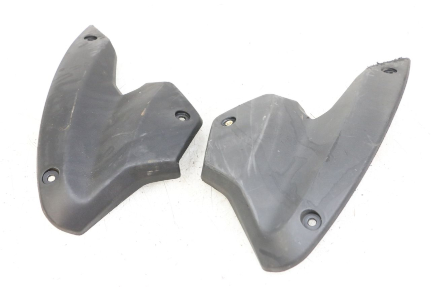 photo de Złącze owiewki przedniej PEUGEOT STREETZONE 2T 50 (2014 - 2019) - Widok główny