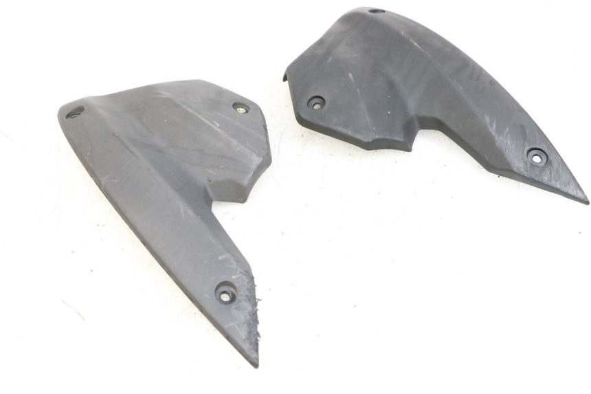 photo de Złącze owiewki przedniej PEUGEOT STREETZONE 2T 50 (2014 - 2019) - Widok ogólny