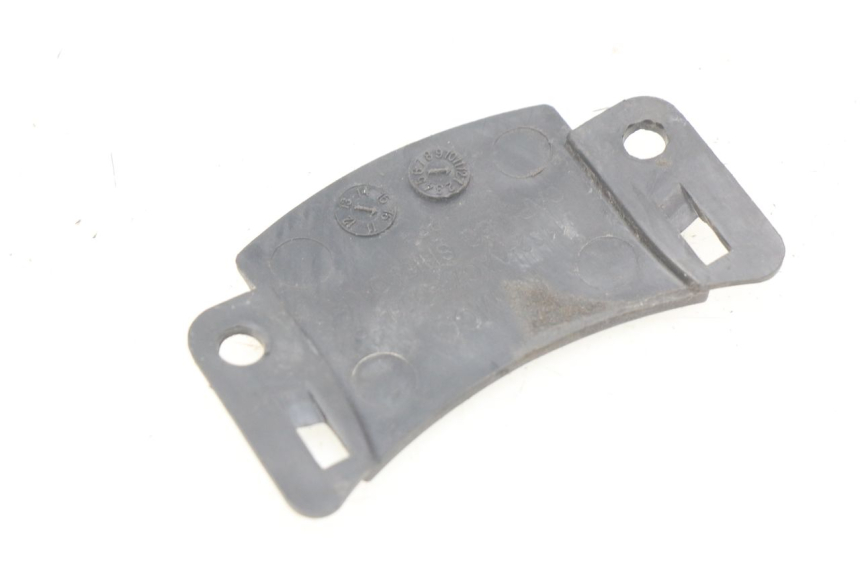 photo de Złącze górnej przedniej owiewki KYMCO AGILITY 4T 50 (2018 - 2022) - Szczegół części