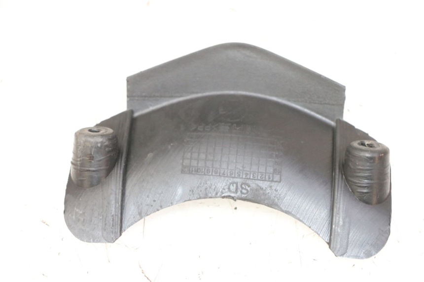 photo de Złącze górnej przedniej owiewki MOTRON BREEZY 4T 50 (2021 - 2025) - Szczegół części