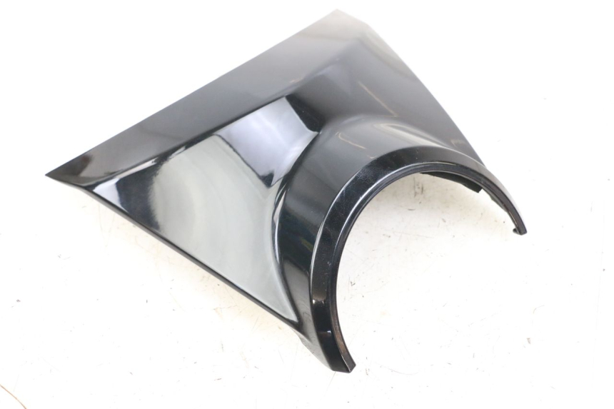 photo de Złącze górnej przedniej owiewki YAMAHA BW'S BWS 125 (2010 - 2013) - Zoom stanu zużycia