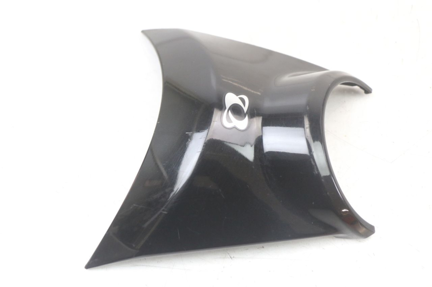 photo de Złącze górnej przedniej owiewki YAMAHA BW'S BWS 125 (2010 - 2013) - Szczegół części