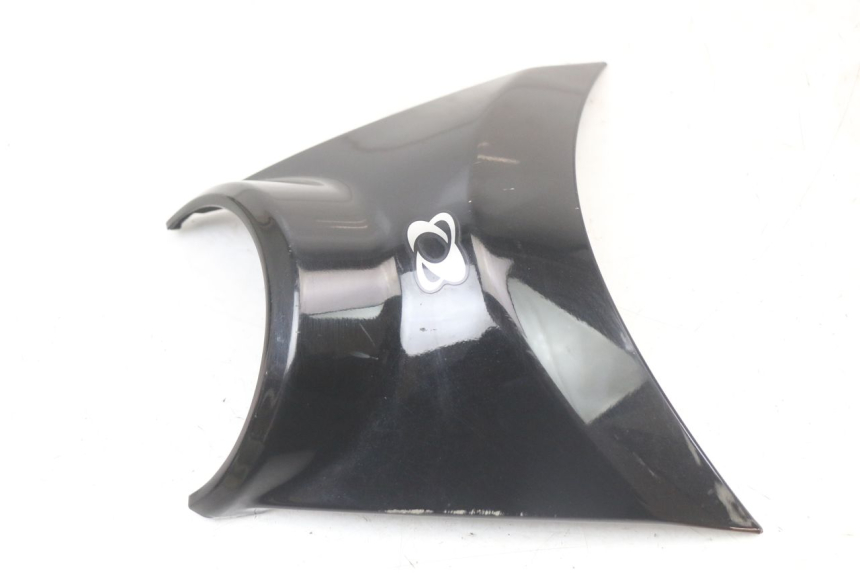 photo de Złącze górnej przedniej owiewki YAMAHA BW'S BWS 125 (2010 - 2013) - Zoom stanu zużycia