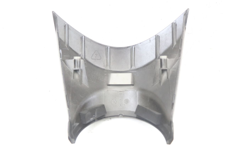 photo de Złącze górnej przedniej owiewki YAMAHA BW'S BWS 125 (2010 - 2013) - Widok ogólny