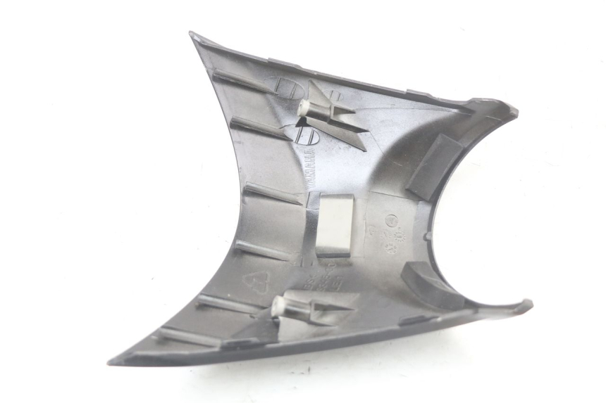 photo de Złącze górnej przedniej owiewki YAMAHA BW'S BWS 125 (2010 - 2013) - Część sprawdzona