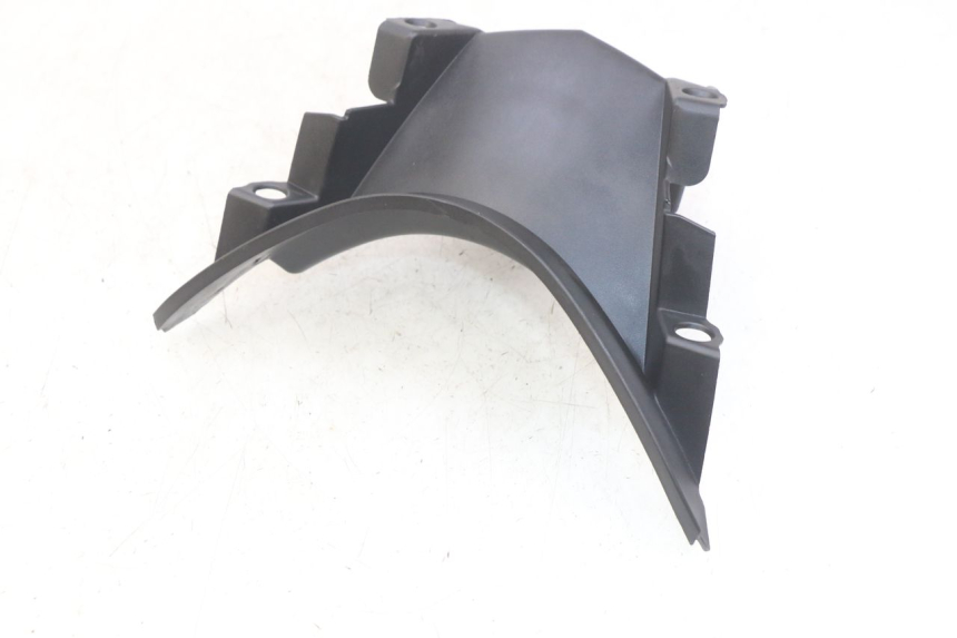 photo de Złącze górnej przedniej owiewki PEUGEOT CITYSTAR 50 (2013 - 2017) - Zoom stanu zużycia