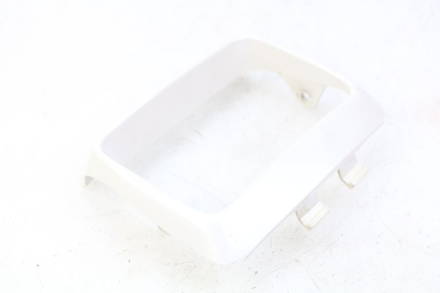 photo de Złącze górnej przedniej owiewki SUZUKI CP 80 (1985 - 1996) - Widok ogólny