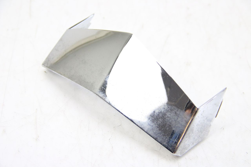 photo de Złącze górnej przedniej owiewki PEUGEOT E-VIVACITY 1 (2012 - 2018) - Szczegół części