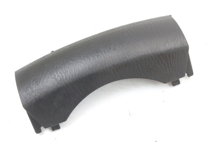 photo de ŁĄCZNIK GÓRNEJ PRZEDNIEJ OWIEWKI HONDA FES S-WING SWING ABS 125 (2007 - 2015) - Widok główny