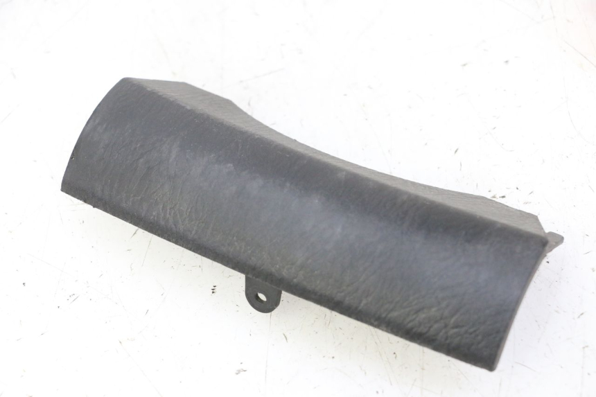 photo de ŁĄCZNIK GÓRNEJ PRZEDNIEJ OWIEWKI HONDA FES S-WING SWING ABS 125 (2007 - 2015) - Widok główny