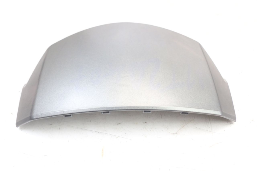 photo de Złącze górnej przedniej owiewki PEUGEOT BELVILLE 125 (2017 - 2021) - Zoom stanu zużycia