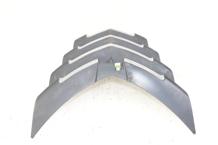 photo de Złącze górnej przedniej owiewki PEUGEOT CITYSTAR 50 (2013 - 2017) - Inny kąt widzenia