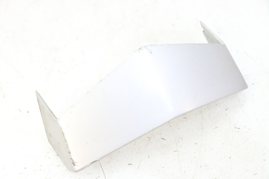 photo de Złącze górnej przedniej owiewki PEUGEOT VIVACITY NEW 2T 50 (2008 - 2017) - Widok główny