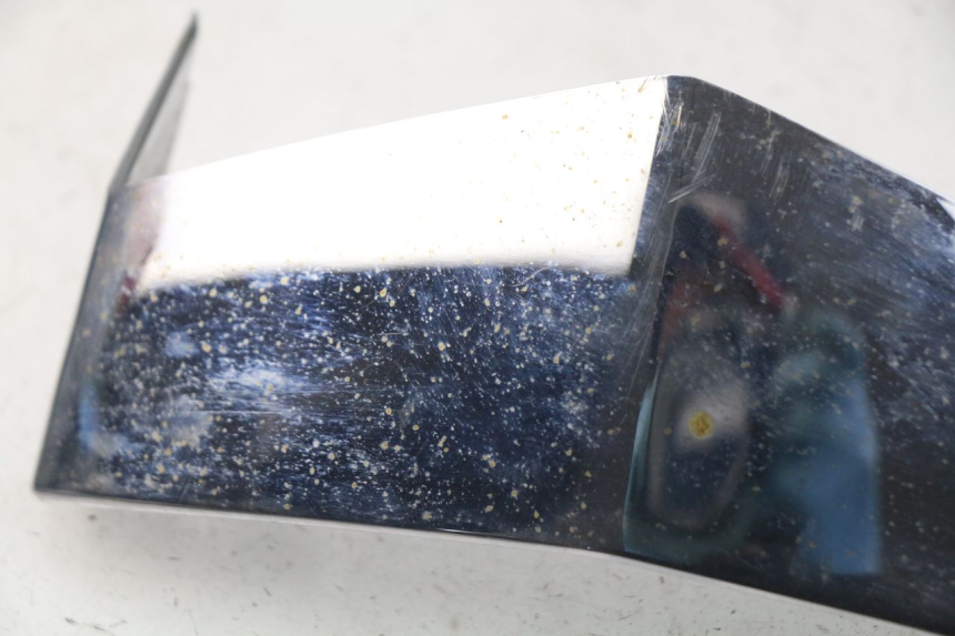 photo de Złącze górnej przedniej owiewki PEUGEOT VIVACITY NEW 4T 50 (2008 - 2017) - Zbliżenie techniczne