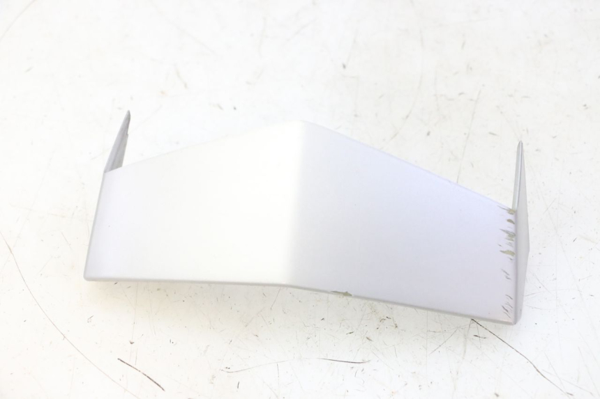 photo de Złącze górnej przedniej owiewki PEUGEOT VIVACITY NEW 4T 50 (2008 - 2017) - Widok główny