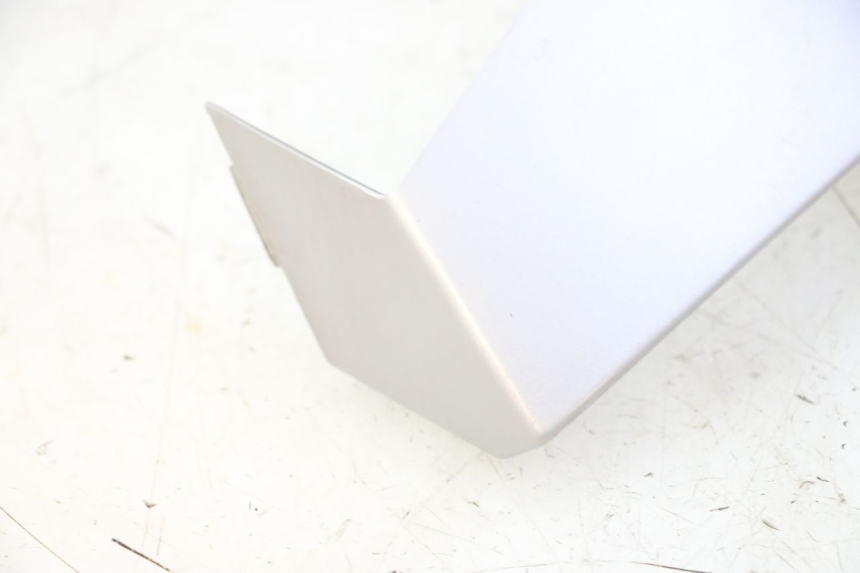 photo de Złącze górnej przedniej owiewki PEUGEOT VIVACITY NEW 4T 50 (2008 - 2017) - Widok ogólny