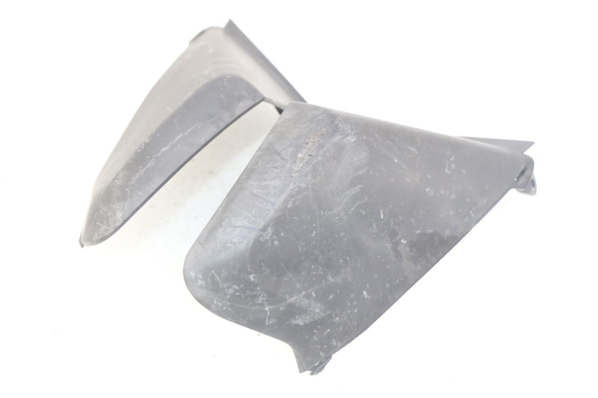 photo de Złącze górnej przedniej owiewki YAMAHA XMAX X-MAX 125 (2006 - 2009) - Zoom stanu zużycia