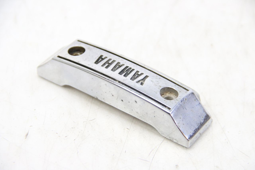 photo de Złącze owiewki przedniej YAMAHA XV VIRAGO 750 (1984 - 1998) - Zbliżenie techniczne