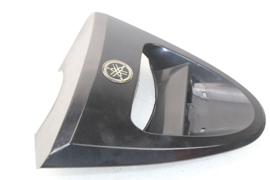 photo de Złącze owiewki przedniej YAMAHA YP MAJESTY 125 (1998 - 2001) - Inny kąt widzenia