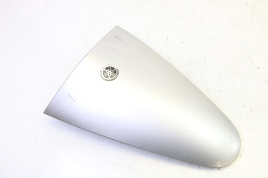 photo de Złącze owiewki przedniej YAMAHA YP MAJESTY 125 (2002 - 2006) - Widok główny