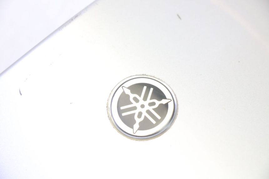 photo de Złącze owiewki przedniej YAMAHA YP MAJESTY 125 (2002 - 2006) - Szczegół części