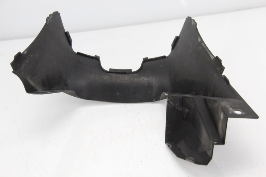 photo de Złącze podnóżka SUZUKI BURGMAN 125 (2007 - 2014) - Inny kąt widzenia