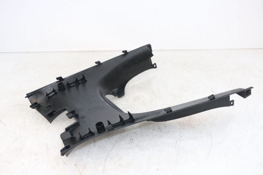 photo de POŁĄCZENIE PODNÓŻKA KYMCO DINK STREET ABS 125 (2011 - 2018) - Zoom stanu zużycia