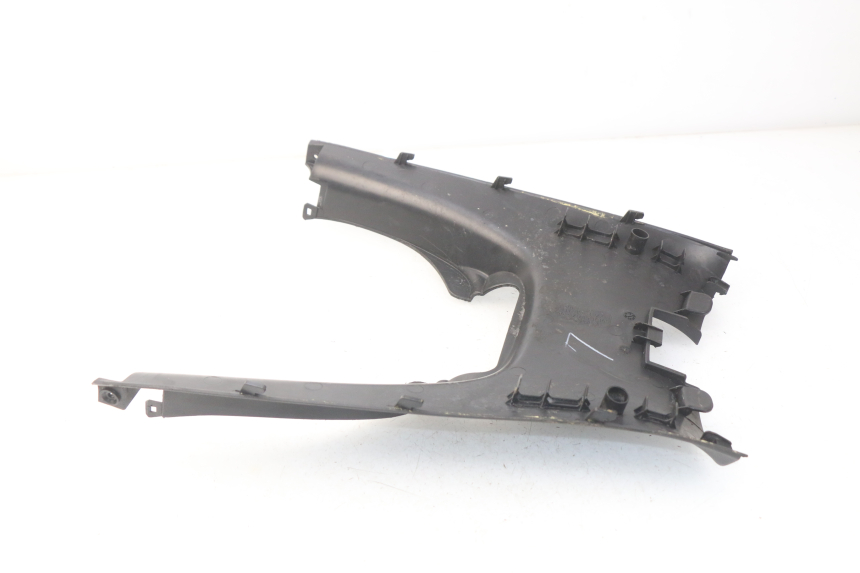 photo de POŁĄCZENIE PODNÓŻKA KYMCO DINK STREET 125 (2009 - 2014) - Inny kąt widzenia