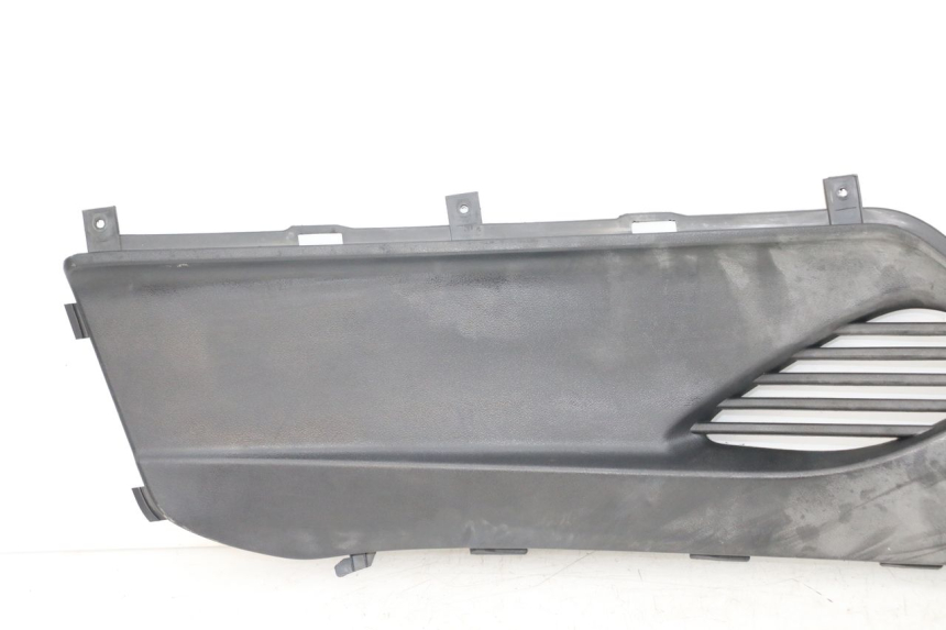 photo de Złącze podnóżka prawego KYMCO DINK STREET ABS 125 (2011 - 2018) - Punkty mocowania