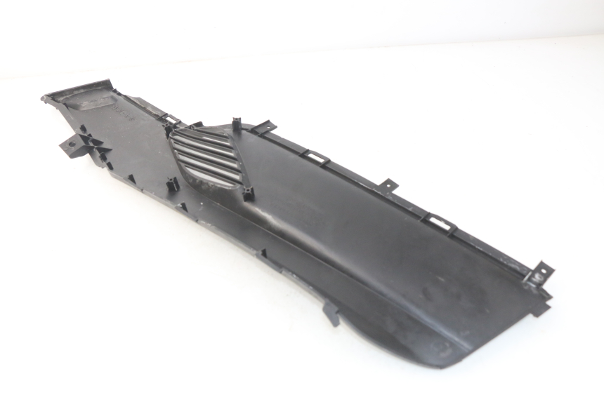 photo de Złącze prawej podnóżki KYMCO DINK STREET 125 (2009 - 2014) - Punkty mocowania