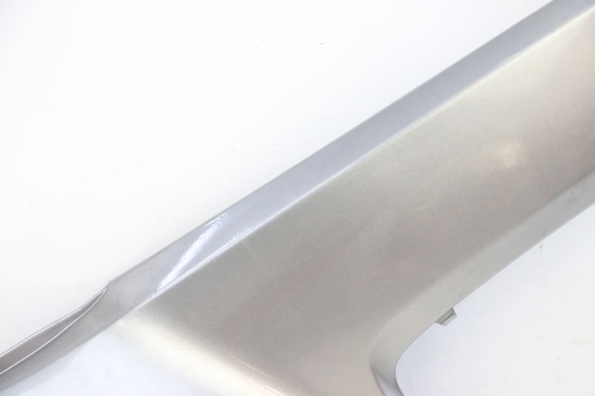 photo de Złącze podnóżka prawego HONDA FORZA ABS 300 (2013 - 2017) - Inny kąt widzenia