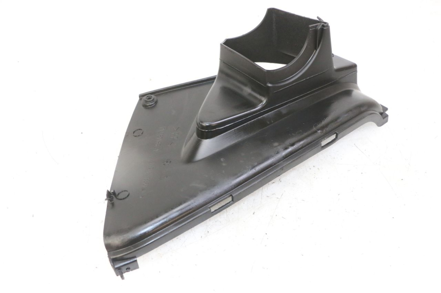 photo de Złącze podnóżka prawego PEUGEOT JET FORCE CARBU 50 (2003 - 2016) - Punkty mocowania