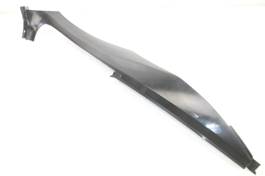 photo de Złącze podnóżka prawego PIAGGIO MP3 500 (2014 - 2017) - Inny kąt widzenia