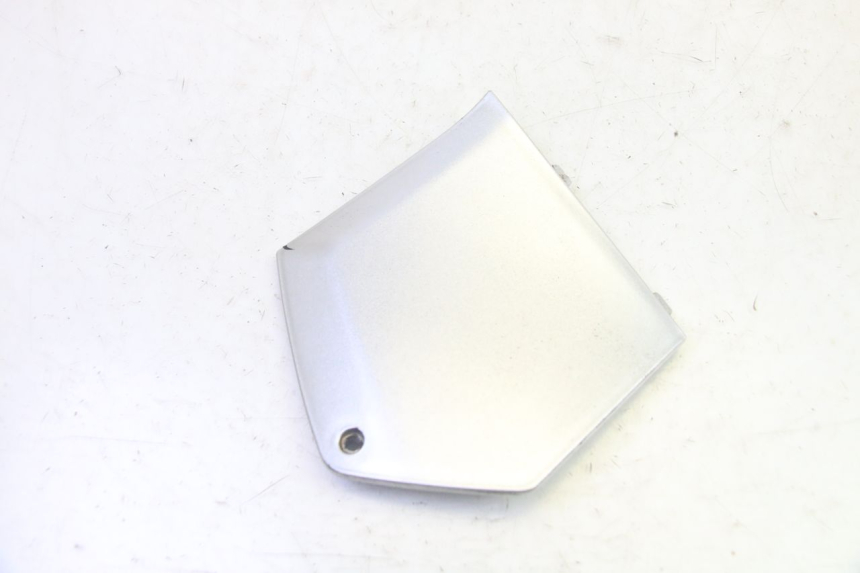 photo de Złącze podnóżka prawego PIAGGIO MP3 RL 250 (2006 - 2010) - Inny kąt widzenia