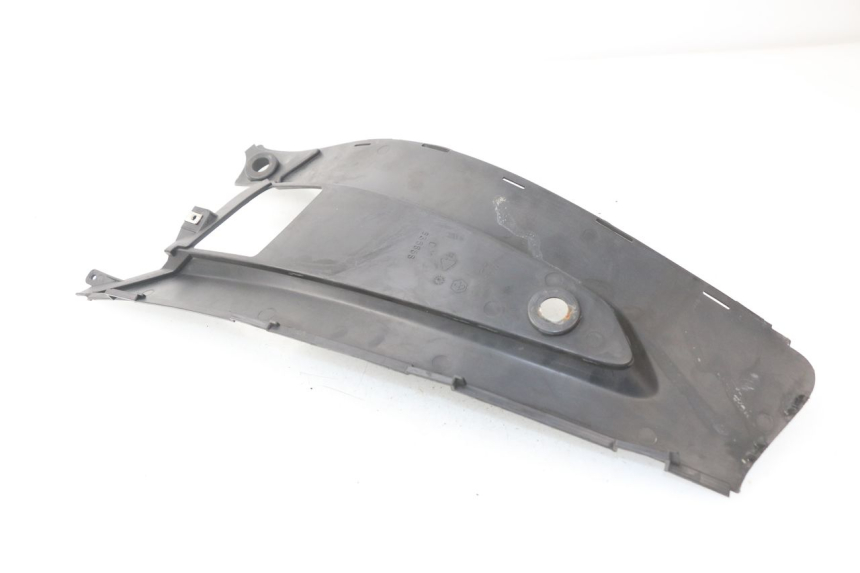 photo de Złącze podnóżka prawego GILERA NEXUS 125 (2009 - 2013) - Zbliżenie techniczne