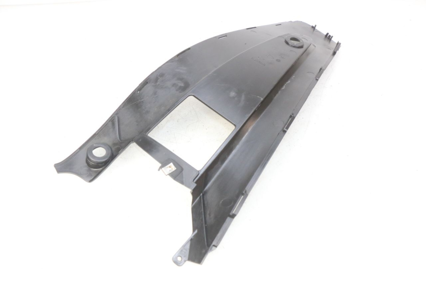 photo de Złącze podnóżka prawego GILERA NEXUS 125 (2009 - 2013) - Szczegół części