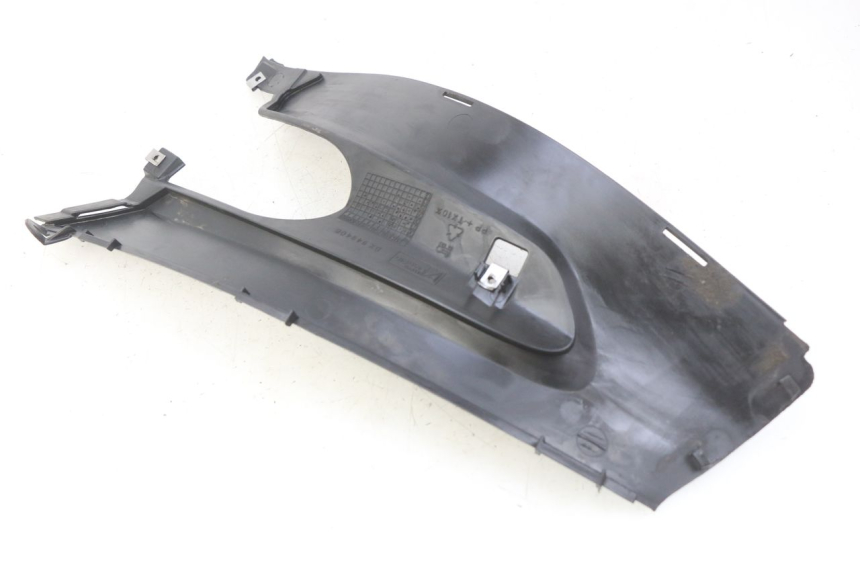 photo de Złącze podnóżka prawego GILERA RUNNER SP 50 (2009 - 2017) - Inny kąt widzenia