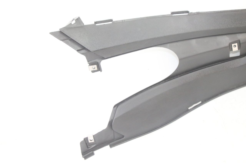 photo de Złącze podnóżka prawego GILERA RUNNER SP 50 (2006 - 2008) - Szczegół części