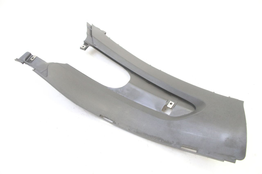 photo de Złącze podnóżka prawego GILERA RUNNER SP 50 (2006 - 2008) - Inny kąt widzenia