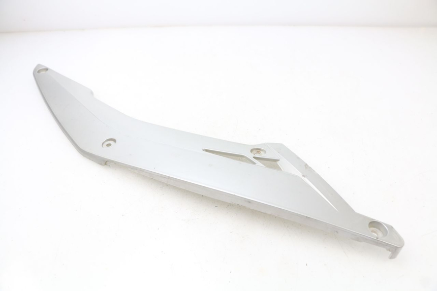 photo de Złącze prawej podnóżki RAZZO STEED 125 (2012 - 2018) - Część sprawdzona