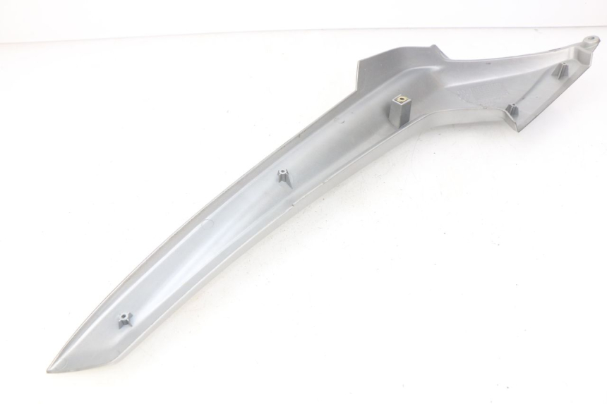 photo de Złącze podnóżka prawego TGB X-MOTION XMOTION 125 (2008 - 2014) - Zoom stanu zużycia